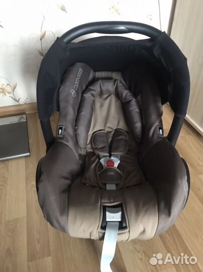 Детское автокресло от 0 maxi cosi