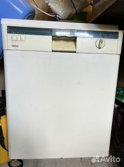 Посудомойка Zanussi AquaSave DWS 6837 с доставкой