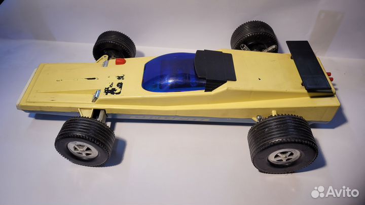 Машинка радиоуправляемая 