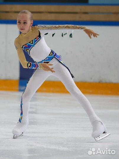 Комбинезон для выступления по фигурному катанию