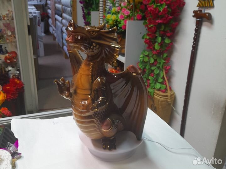 Дракон фигурка