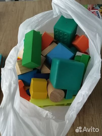 Игрушки развивающие