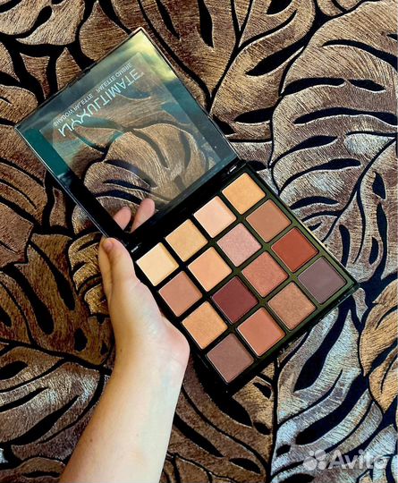Палетка теней новая