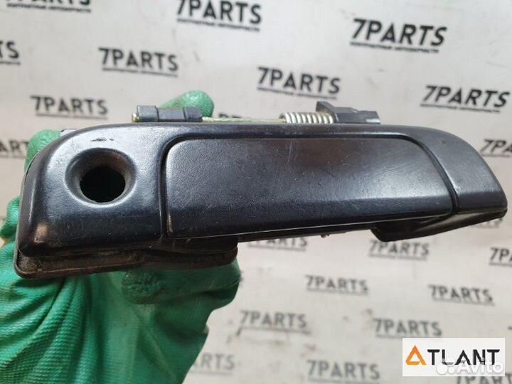 Ручка двери передний правый toyota hiace