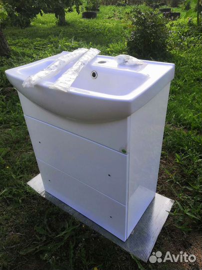 Мебель для ванной