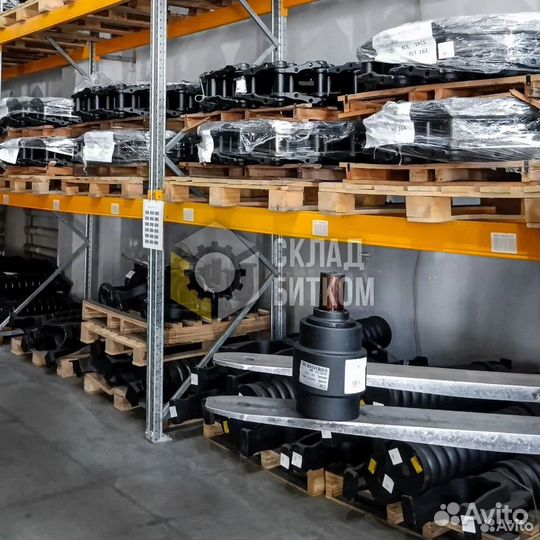 Каток поддерживающий Liebherr