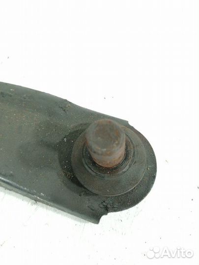 Рычаг подвески передний правый Nissan Tiida Latio