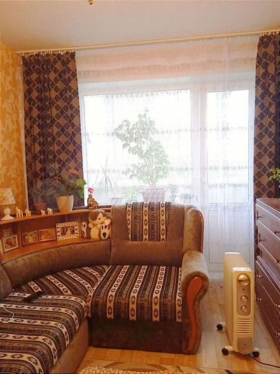 2-к. квартира, 50 м², 6/9 эт.