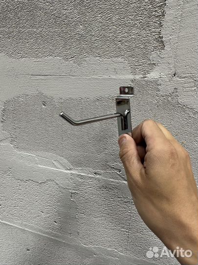 Вешалка/крючки для эконом панели