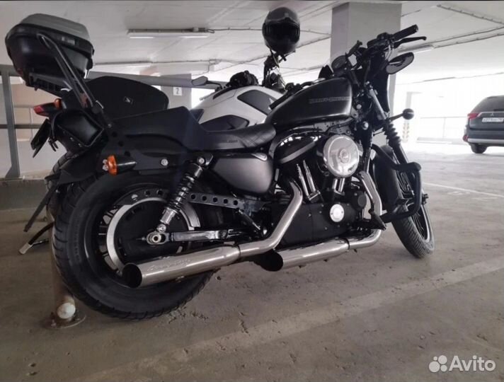 Harley-Davidson Sportster 883, 2011