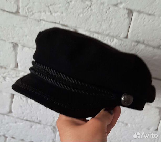 Кепка женская черная