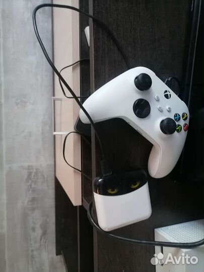 Продам Xbox series s