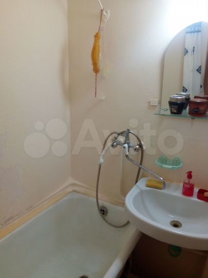 Комната 15 м² в 2-к., 10/12 эт.