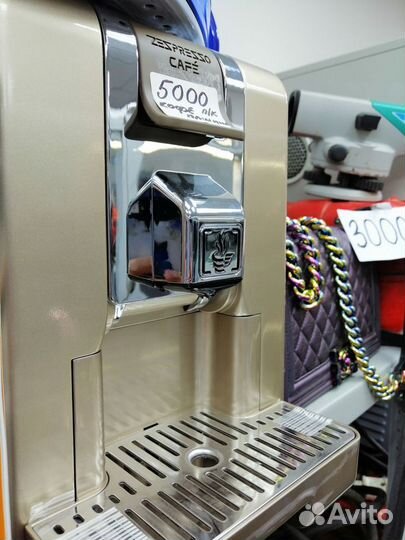 Капсульная кофемашинка Zepter zes200