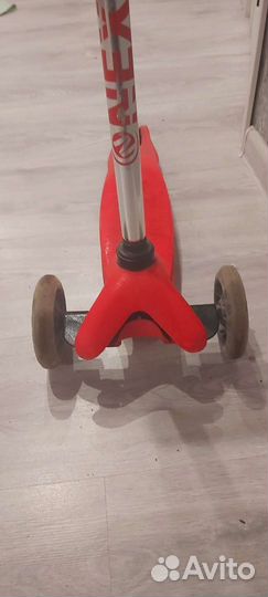 Самокат детский трехколесный бу