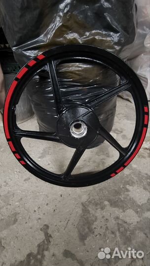 Передний диск на мотоцикл Bajaj Pulsar NS 125