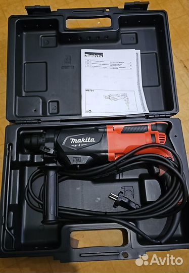 Перфоратор Makita M8701, 800 Вт