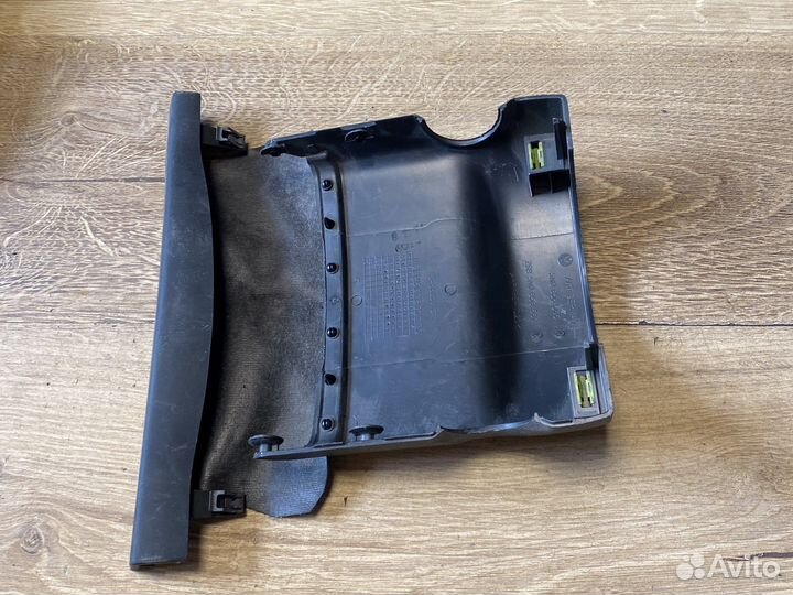 Volkswagen golf 6 подрулевой кожух