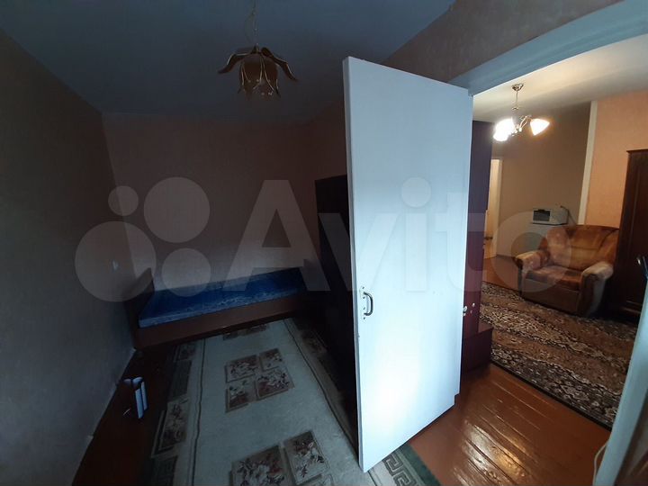 2-к. квартира, 43 м², 2/5 эт.
