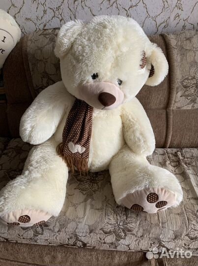 Плюшевый медведь