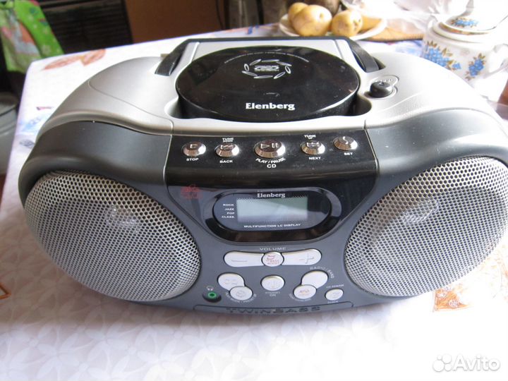 Магнитола Elenberg