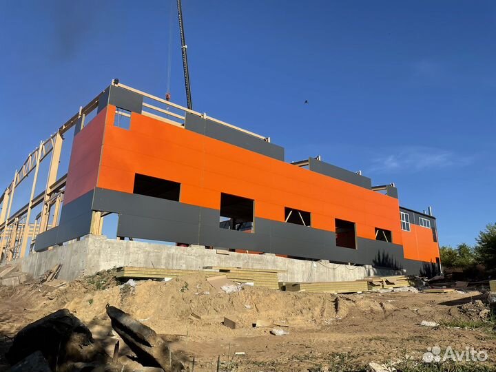 Монтаж сэндвич панелей и профнастила