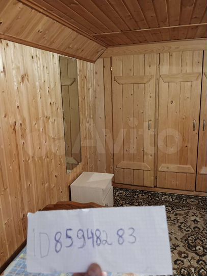 Комната 10 м² в 5-к., 2/3 эт.
