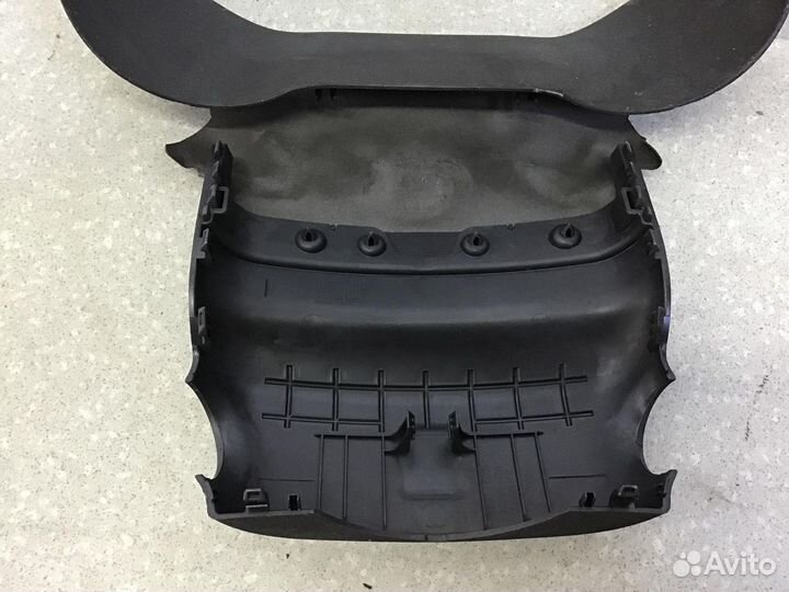 Накладка (кузов внутри) Kia RIO 2017