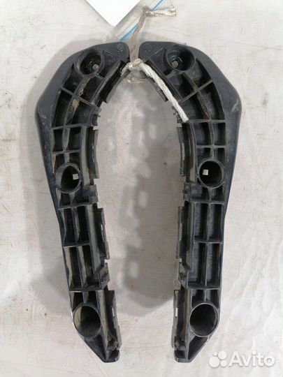 Крепление бампера переднее Toyota Allion ZRT265