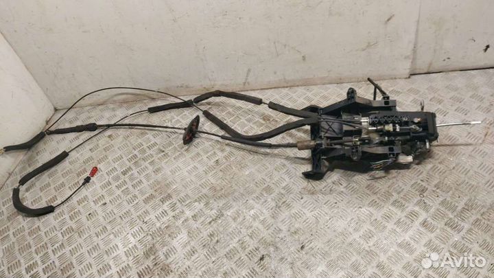 Кулиса MitsubishiGrandis2004