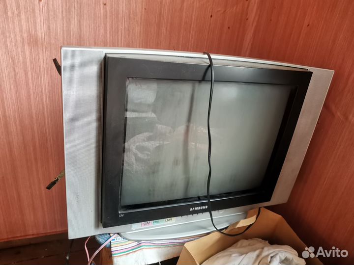 Телевизор samsung