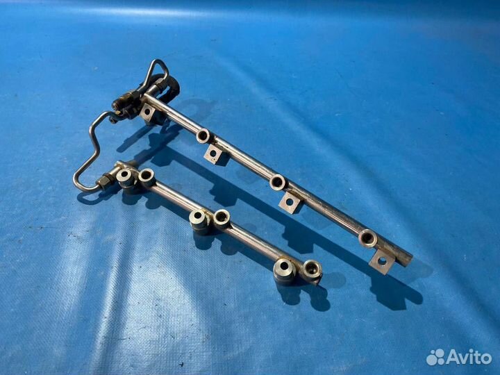 Топливная рампа Volkswagen Touareg 3.6 NF