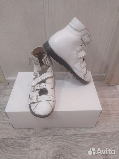 Детская обувь для девочек