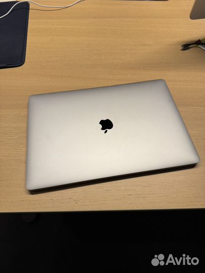 Apple MacBook Pro 16 i9 2,4GHz/8Гб/ 64Gb/ 2Tb