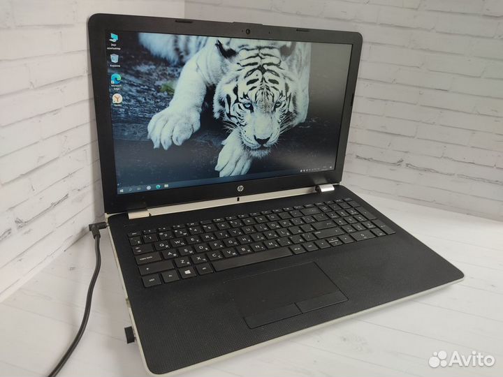 Мощный игровой HP 4 ядра/SSD/R7 M340/AMD A12