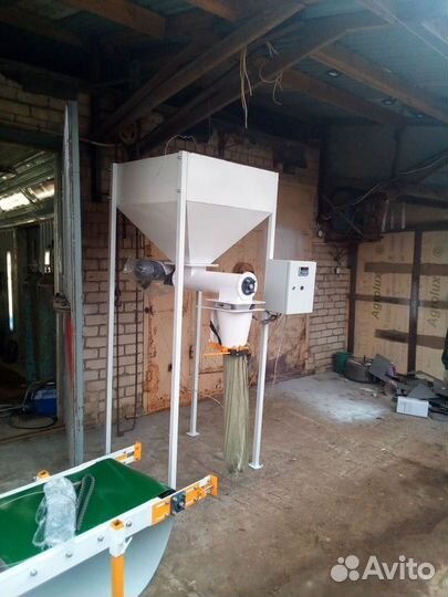 Дозатор весовой для зерна, кормов