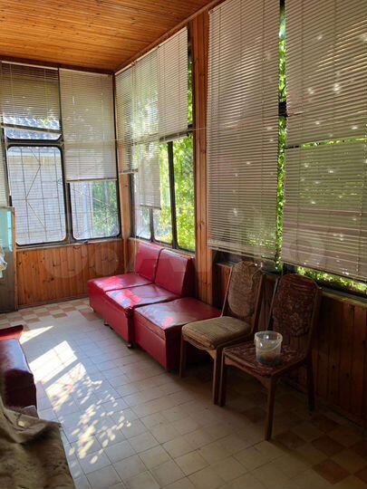 Дом 189,7 м² на участке 10,4 сот.