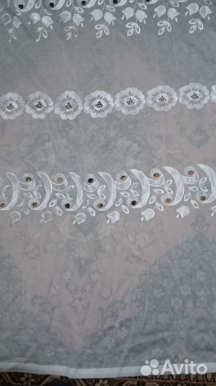 Тюлевая занавеска