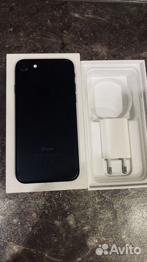 iPhone 7, 32 ГБ