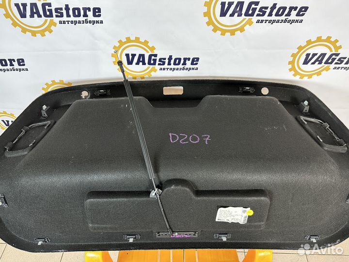 Обшивка крышки багажника Volkswagen Passat B6