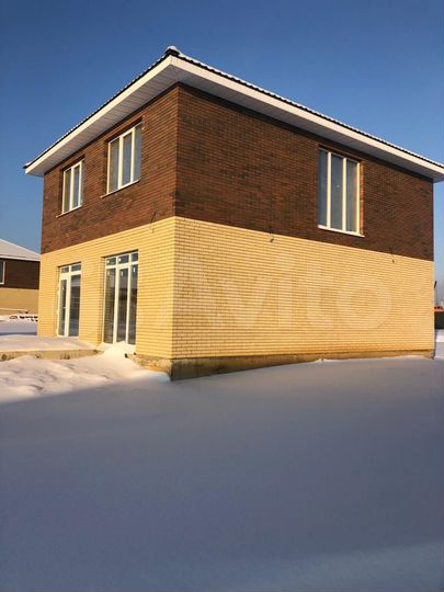 Дом 148 м² на участке 6,8 сот.