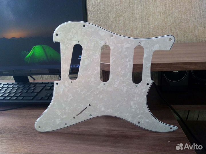 Пиккард SSS Fender Stratocaster