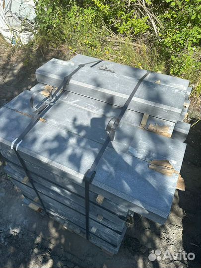 Бордюр из габбро-диабаз гп-2 400х180хL