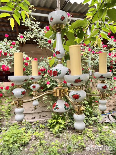 Фарфоровая люстра антикварная