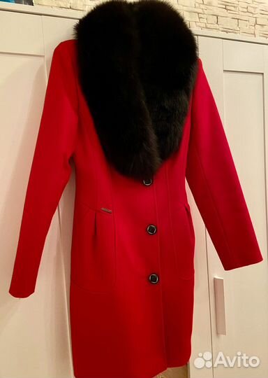 Пальто новое женское зимнее