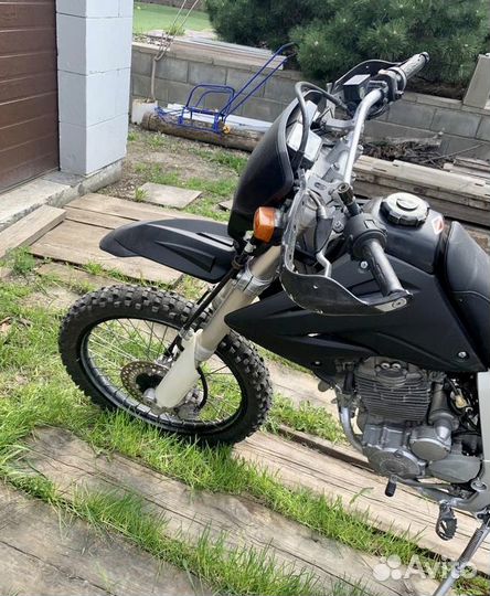 Кросс-эндуро Honda xr250