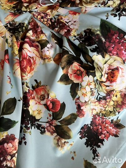 Платье с цветочным принтом