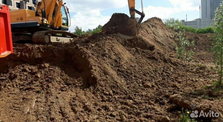 Котлованный грунт на поднятия участка