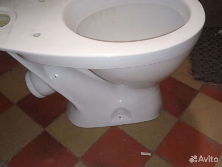 Унитаз,бачок,б/у