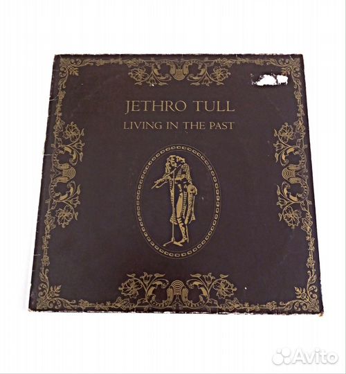 Jethro Tull Living in the past